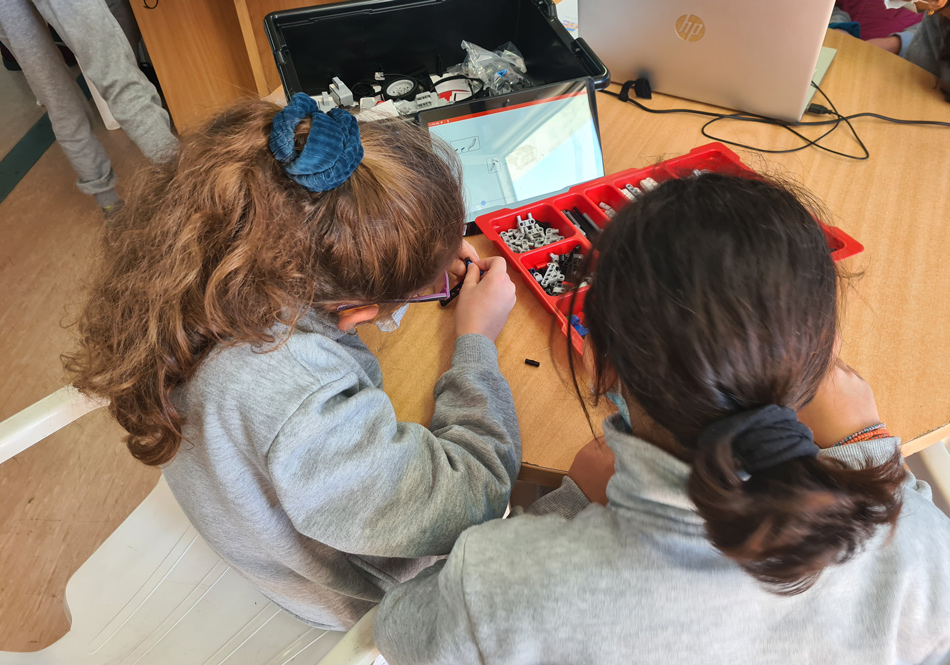 Robogirls project - Pilots in cyprus